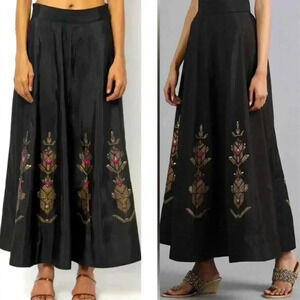 - W for Woman black and gold Salwar skirt - NWT